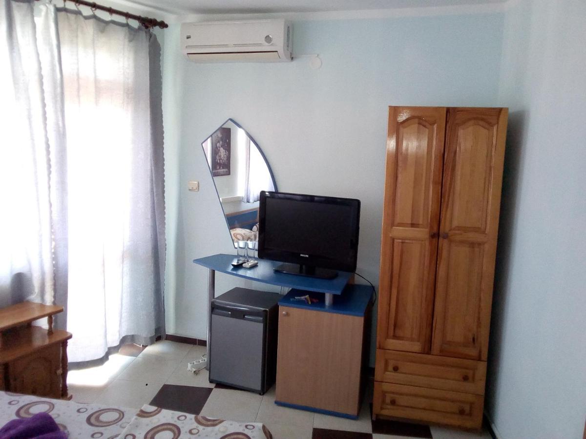 Семеен Хотел Бостън Rawda Exterior foto